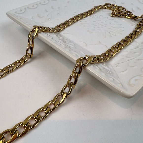 Thick Gold Curb Chain Necklace for Women Gold Chain Necklace Gold Wide Chain - Picture 8 of 8